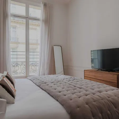 Spacious - 5br-12p - Trocadero Lägenhet *