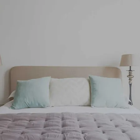 Spacious - 5br-12p - Trocadero *