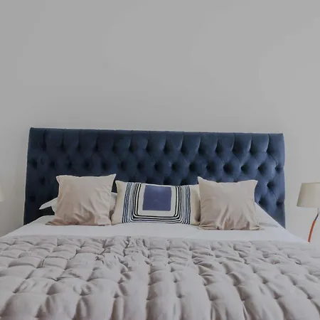 Spacious - 5br-12p - Trocadero