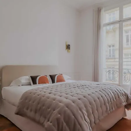 Apartment Spacious - 5br-12p - Trocadero